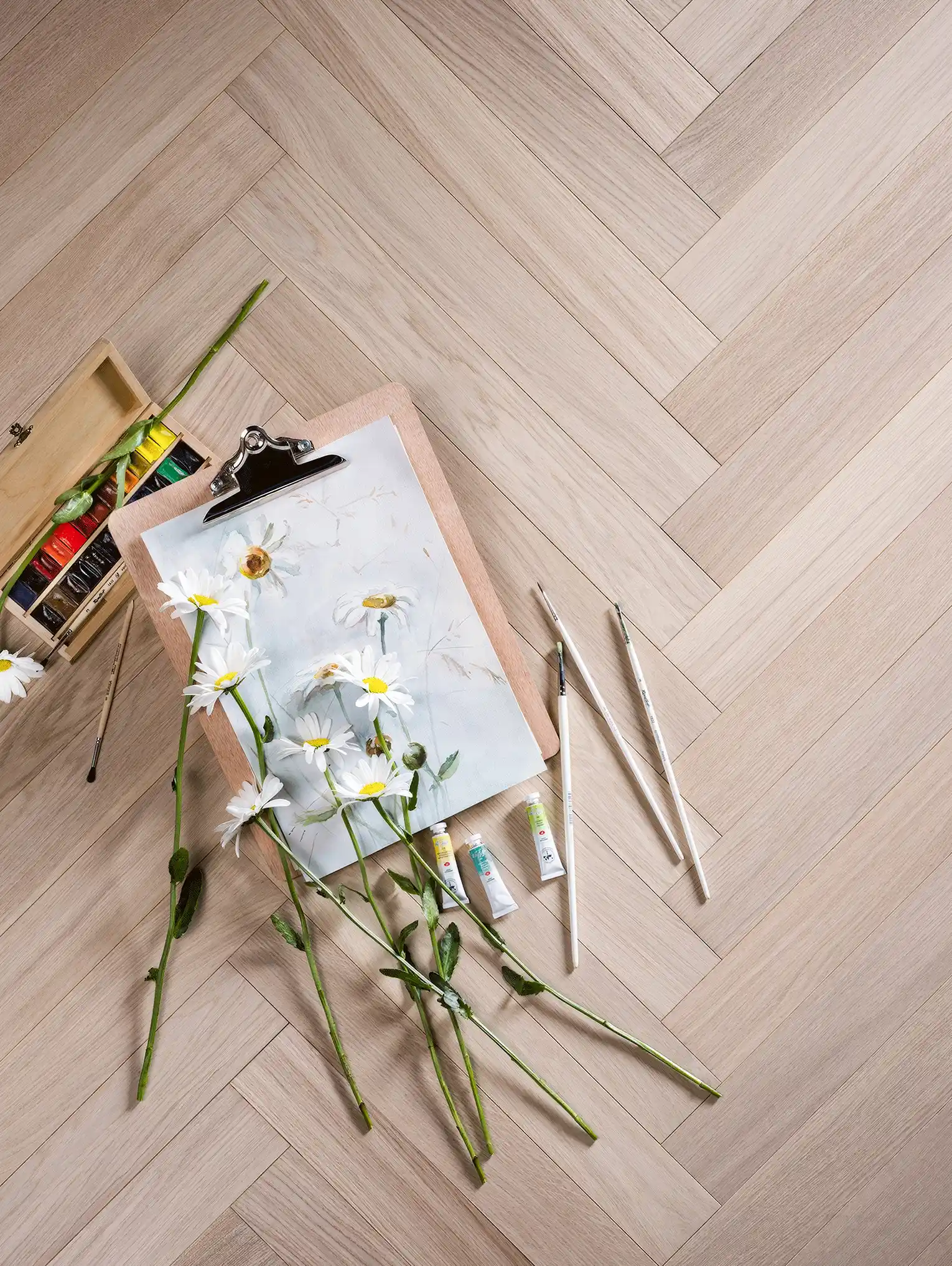 akvarelnyj-belyj-1530×2034