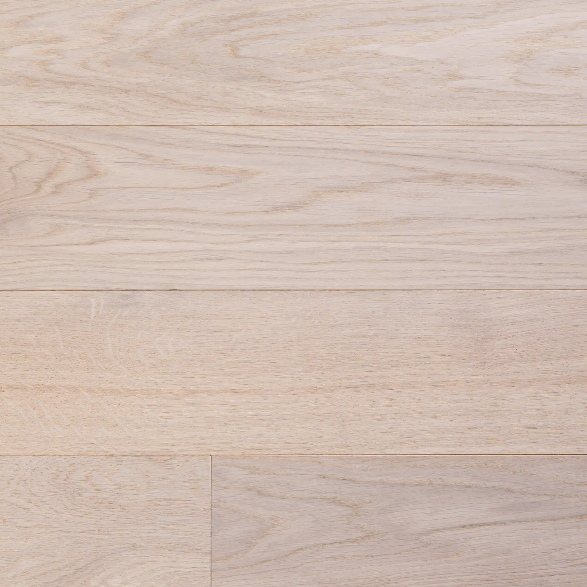 akvarelnyj-belyj-2030×2030