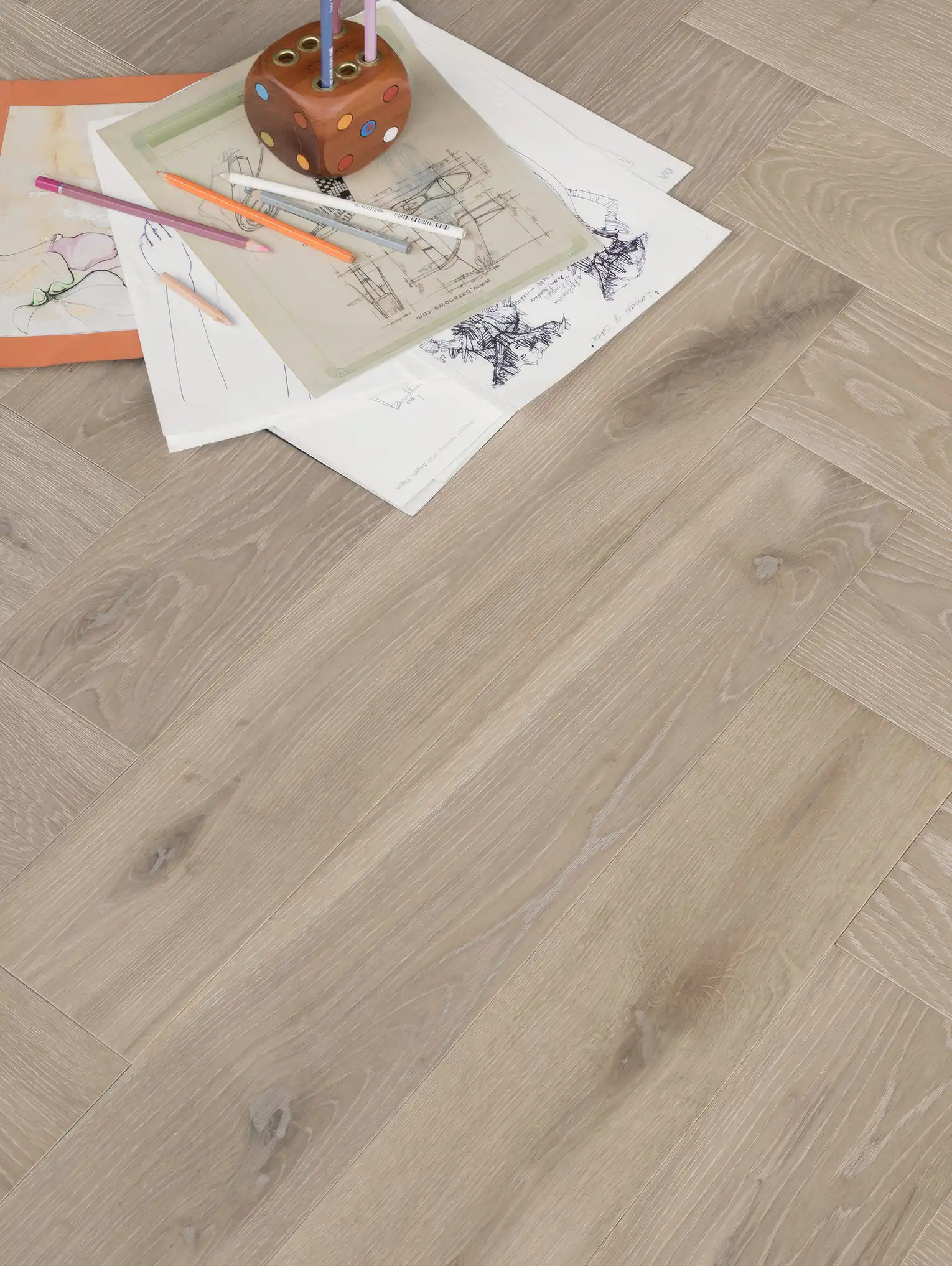 seroe-derevo-1530×2034