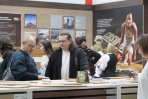 handled_IMG_5808_1080_1920_80